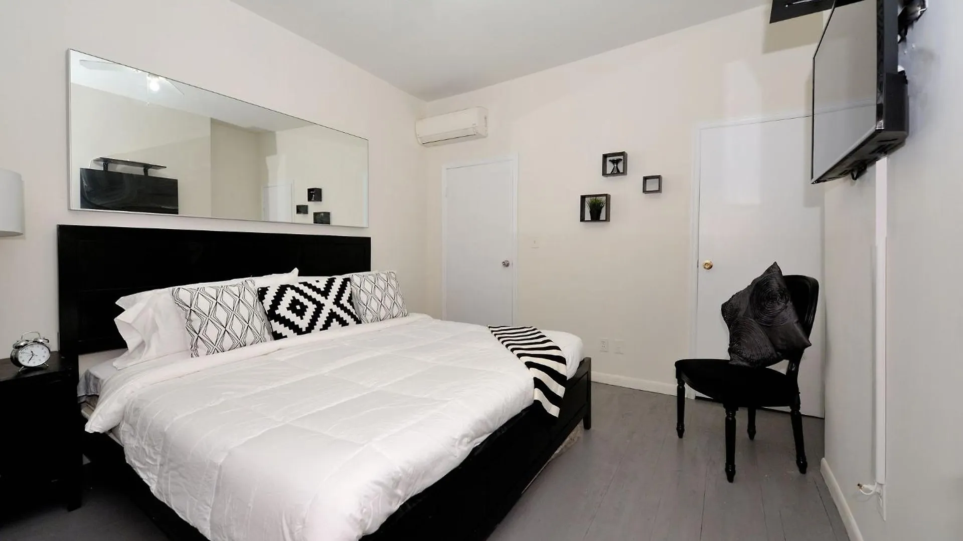 Amazing 3 Bedroom 1 Bath Apartment New York