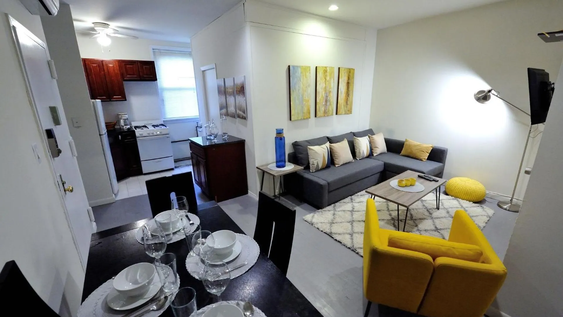 Amazing 3 Bedroom 1 Bath Apartment New York